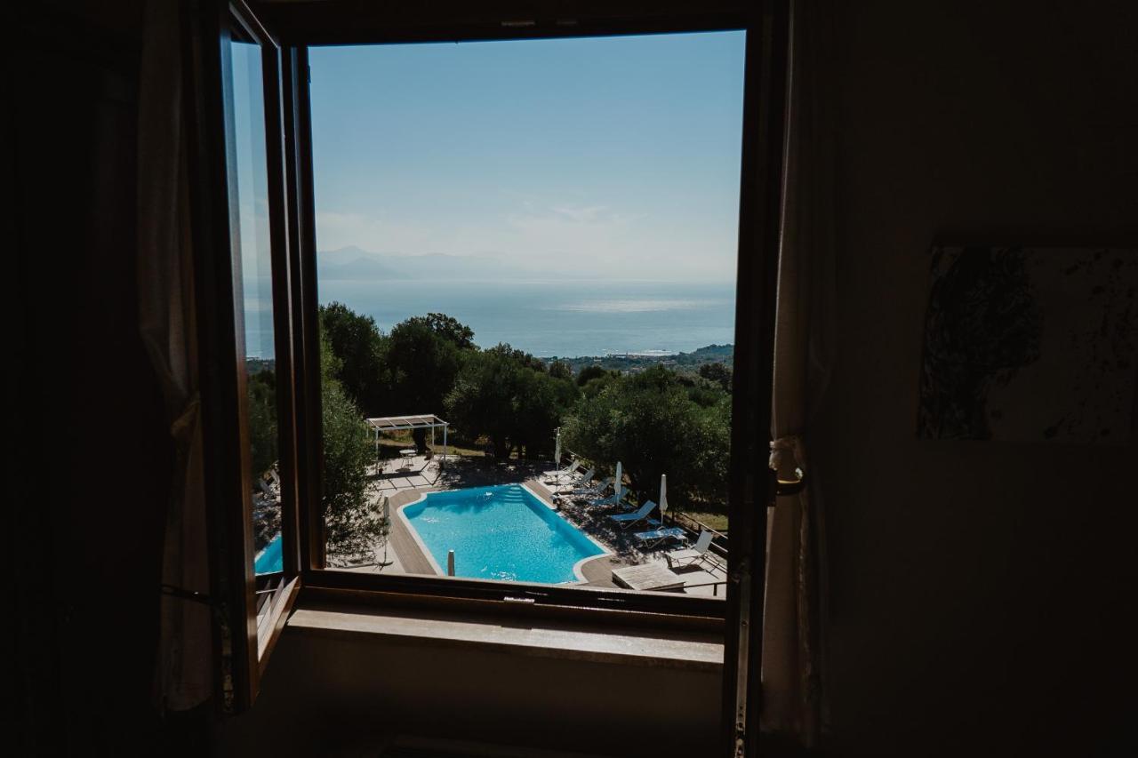 Tenuta Terre Di Bosco Oasi Di Relax Nel Cilento Сан-Джованни-а-Пиро Экстерьер фото