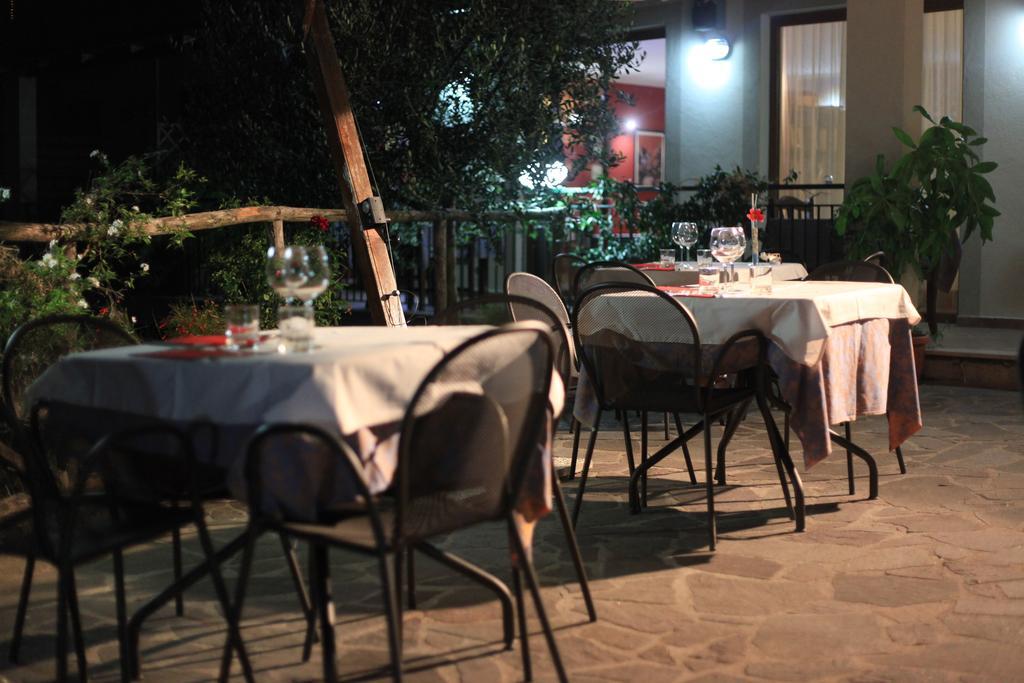 Tenuta Terre Di Bosco Oasi Di Relax Nel Cilento Сан-Джованни-а-Пиро Экстерьер фото