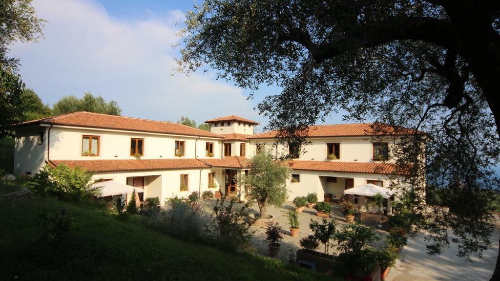Tenuta Terre Di Bosco Oasi Di Relax Nel Cilento Сан-Джованни-а-Пиро Экстерьер фото