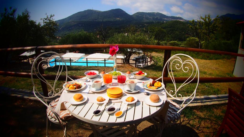Tenuta Terre Di Bosco Oasi Di Relax Nel Cilento Сан-Джованни-а-Пиро Экстерьер фото